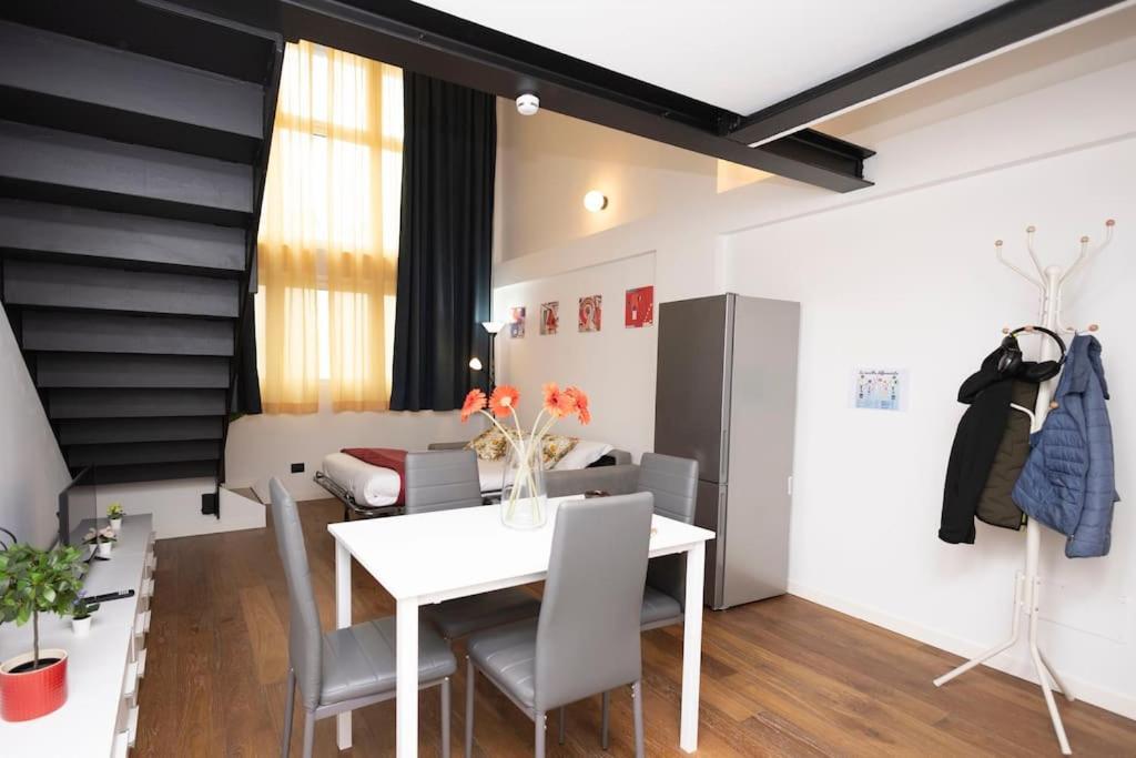 Darsena Charming Apartment By 101Flats Milan Extérieur photo